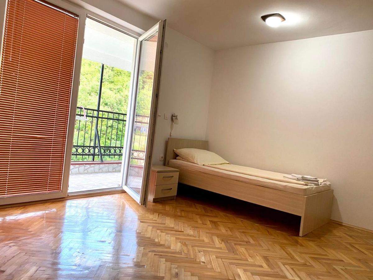 אוהריד Villa Marta מראה חיצוני תמונה